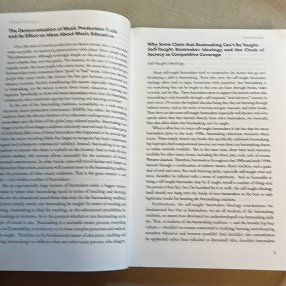 The BeatTips Manual:The Art of Beatmaking, the Hip Hop/Rap Music Tradition,… - Picture 12 of 12